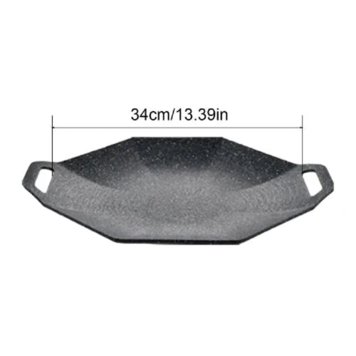 An octagon shaped black griddle/frying pan is shown with its dimensions of 34cm/13.39in.